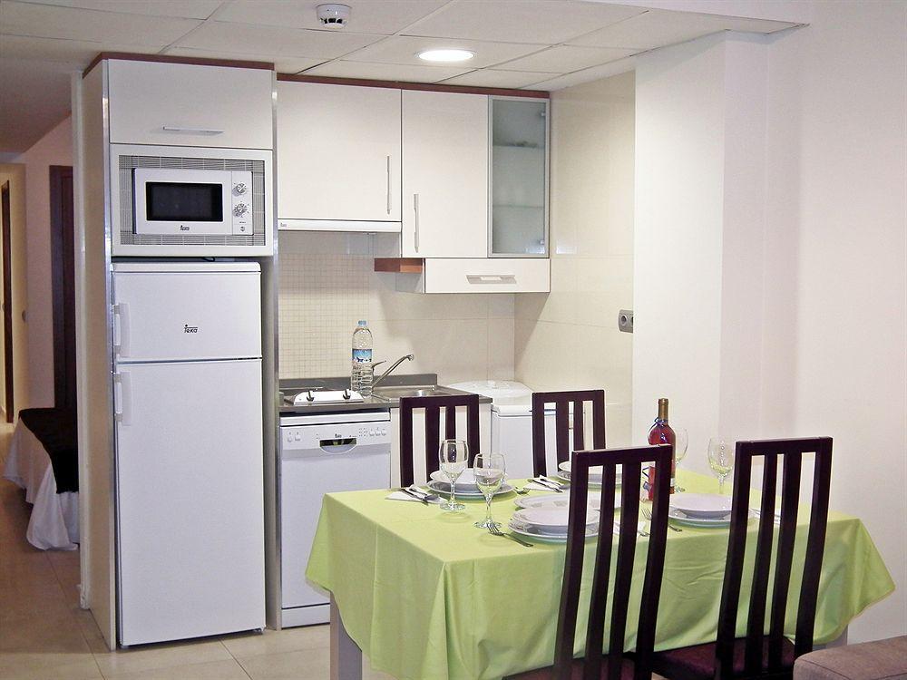 Apartahotel Marina Rey Vera Exteriör bild